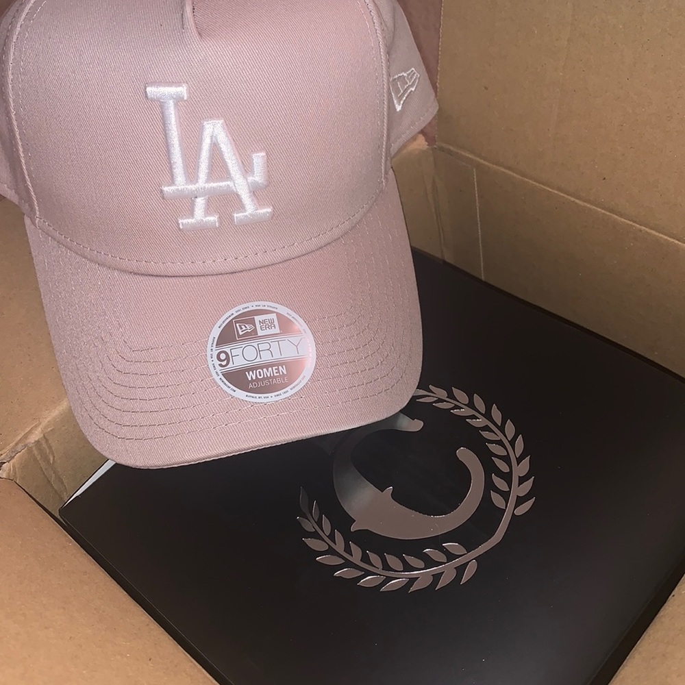 ladies snapback